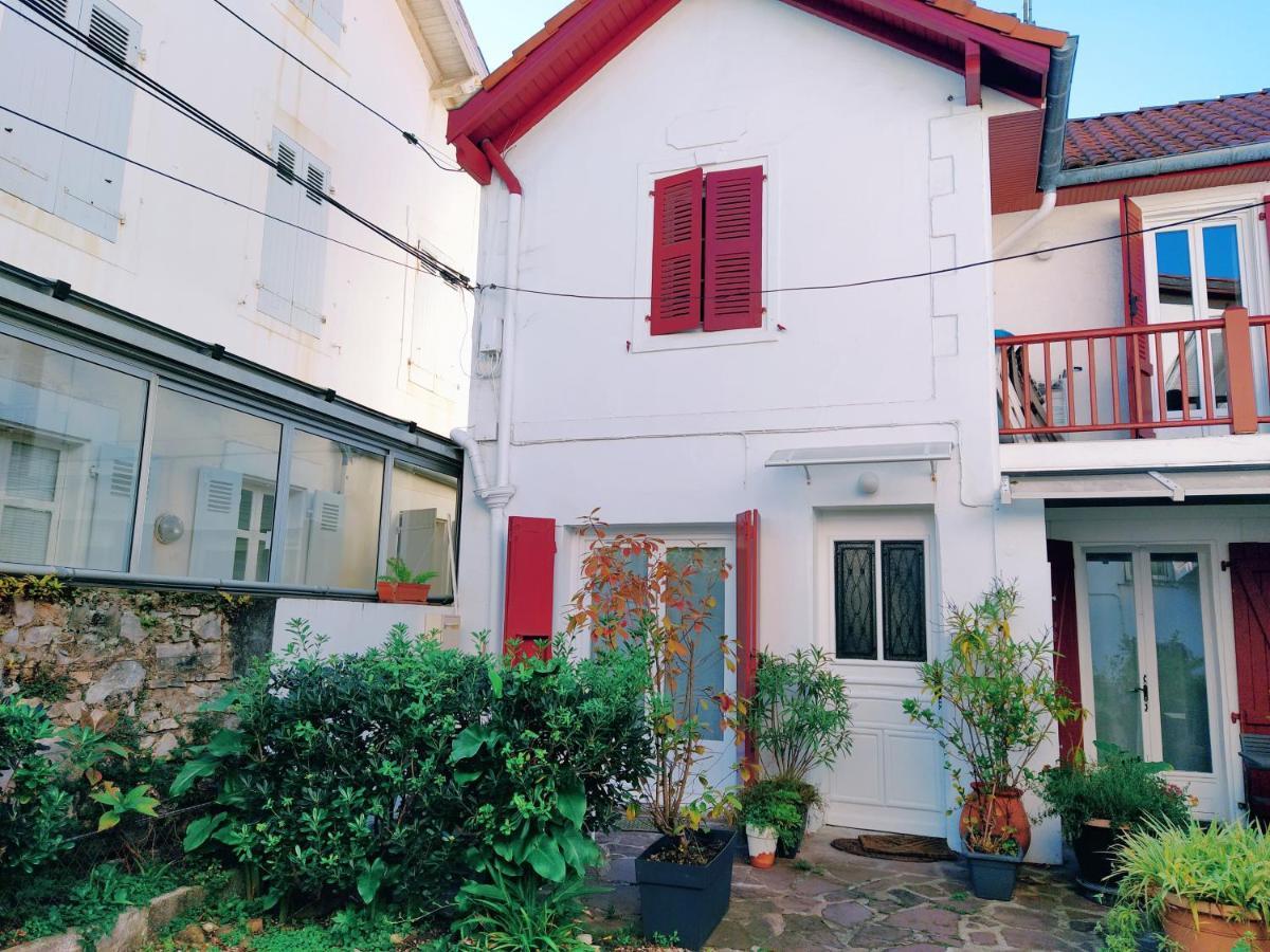 Lalanne Btz, Duplex Jardinet Pres De La Plage Biarritz Exterior photo